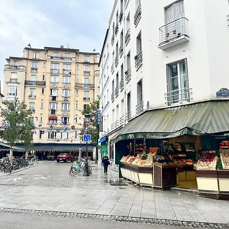 Petit Agreable Au Coeur Du 11e Arrondissement Apartment *